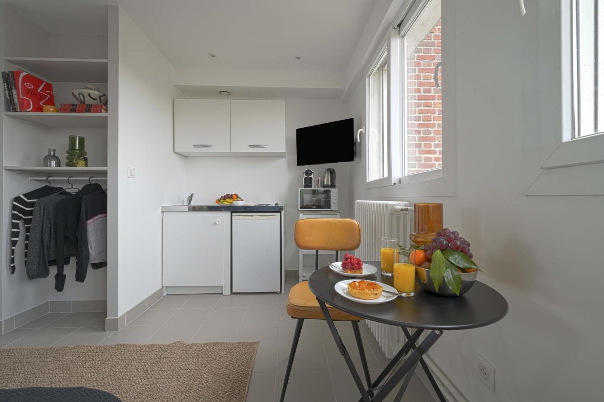 Modern Bright Apartment In Appart'Hotel Saint-Maur-des-Fossés Екстериор снимка
