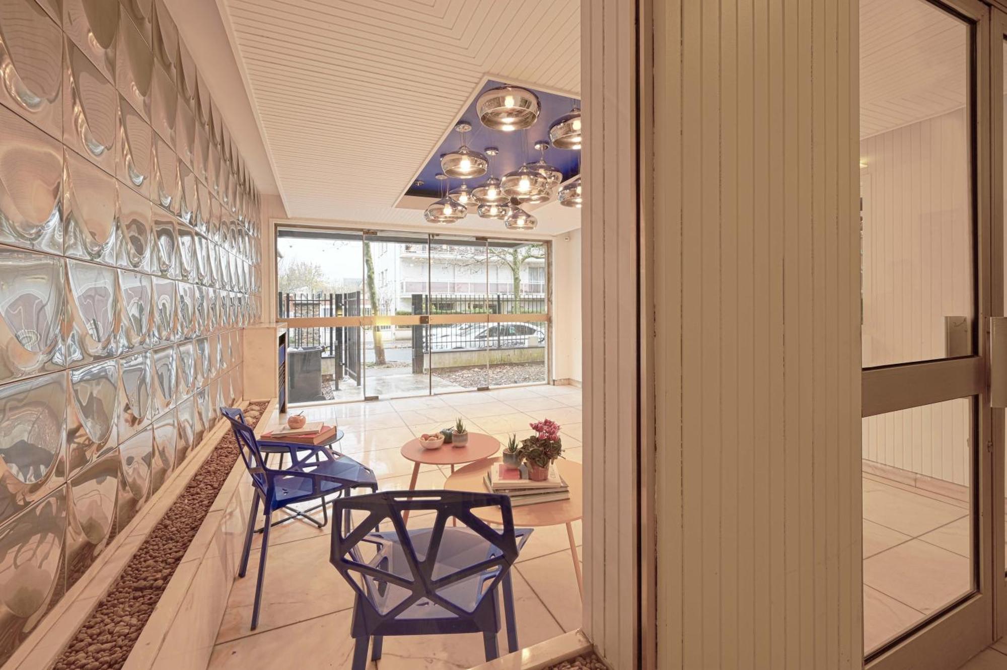 Modern Bright Apartment In Appart'Hotel Saint-Maur-des-Fossés Екстериор снимка