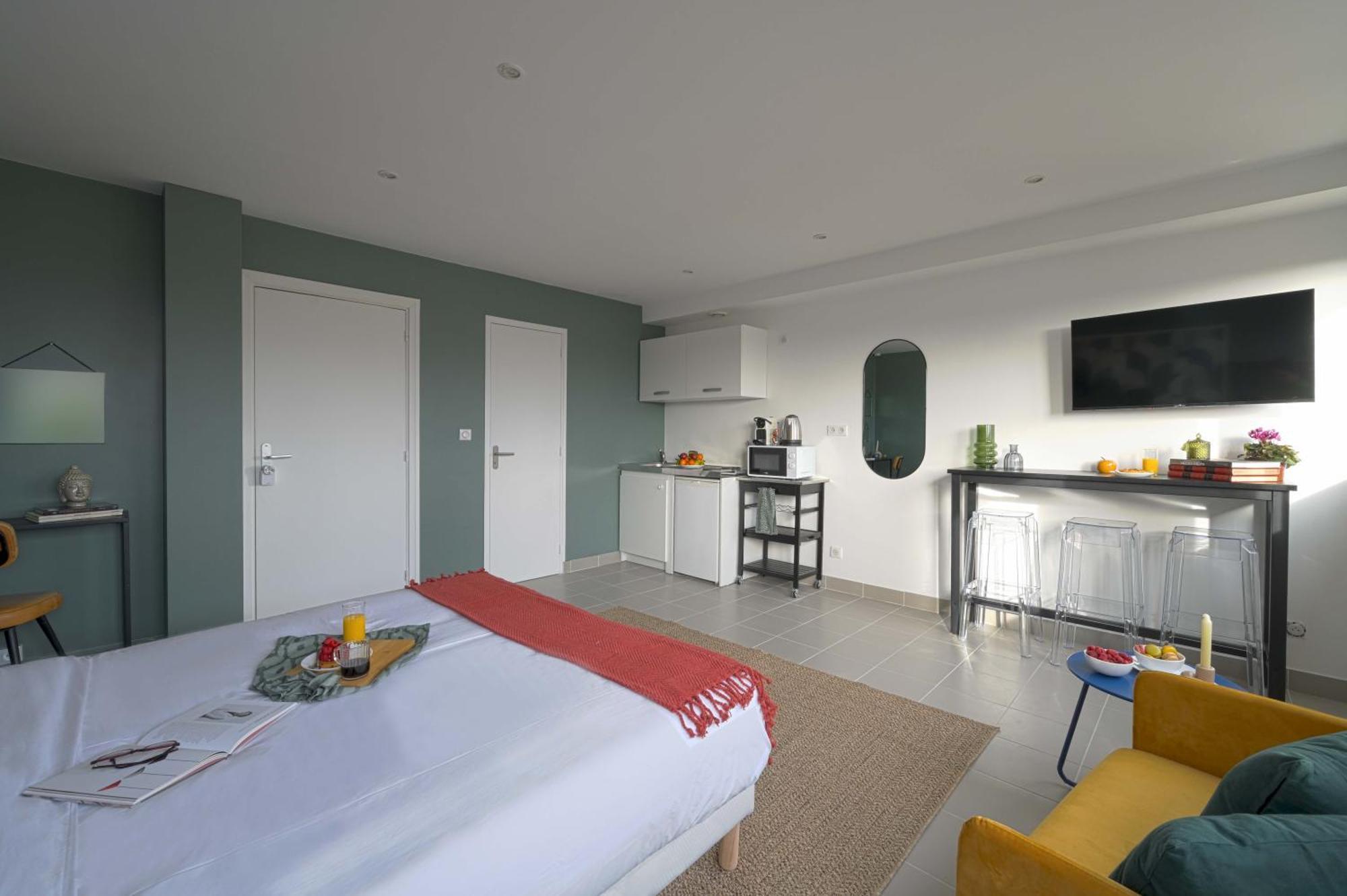Modern Bright Apartment In Appart'Hotel Saint-Maur-des-Fossés Екстериор снимка