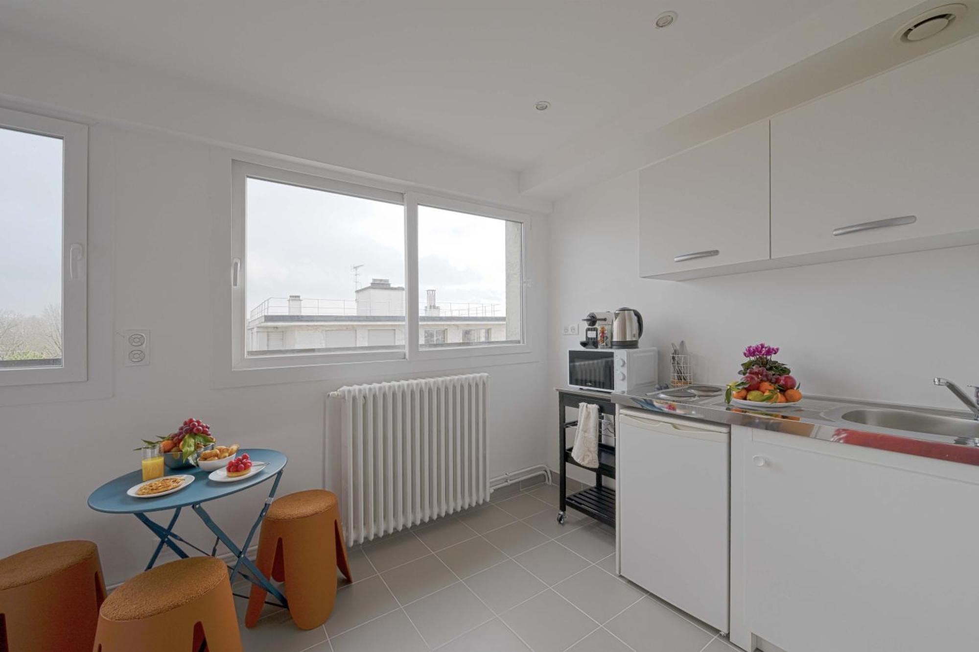 Modern Bright Apartment In Appart'Hotel Saint-Maur-des-Fossés Екстериор снимка